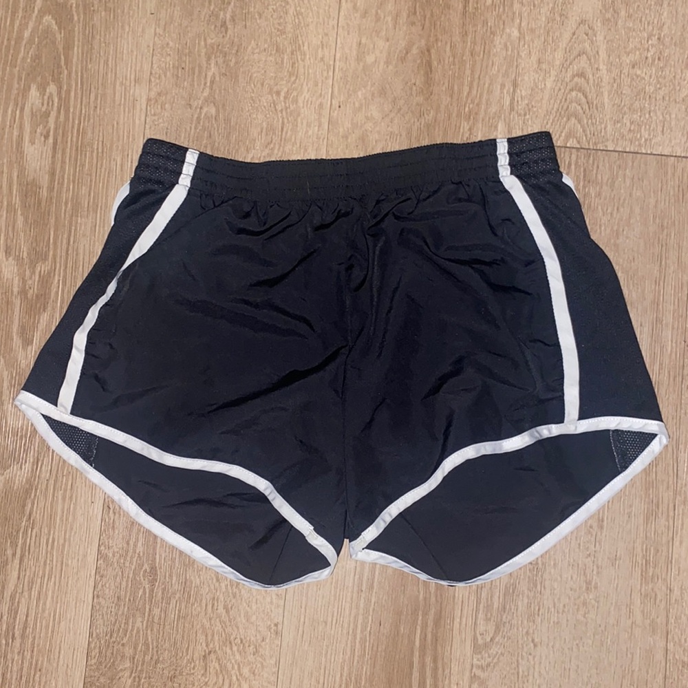 Athletic shorts